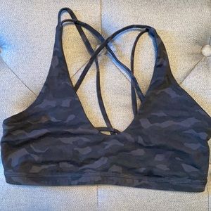 Black Camo Lululemon Size 10 sports bra